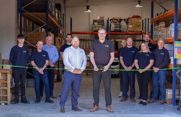 Stuart Holland, Parts & Engine Sales Manager (centre left) and James Rix, Managing Director (centre right)